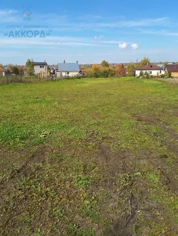 Участок в Алтайский край, Барнаул городской округ, пос. Бельмесево ул. ... - Фото 1