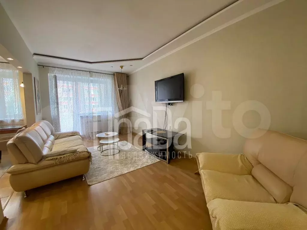 3-к. квартира, 90 м, 2/8 эт. - Фото 0