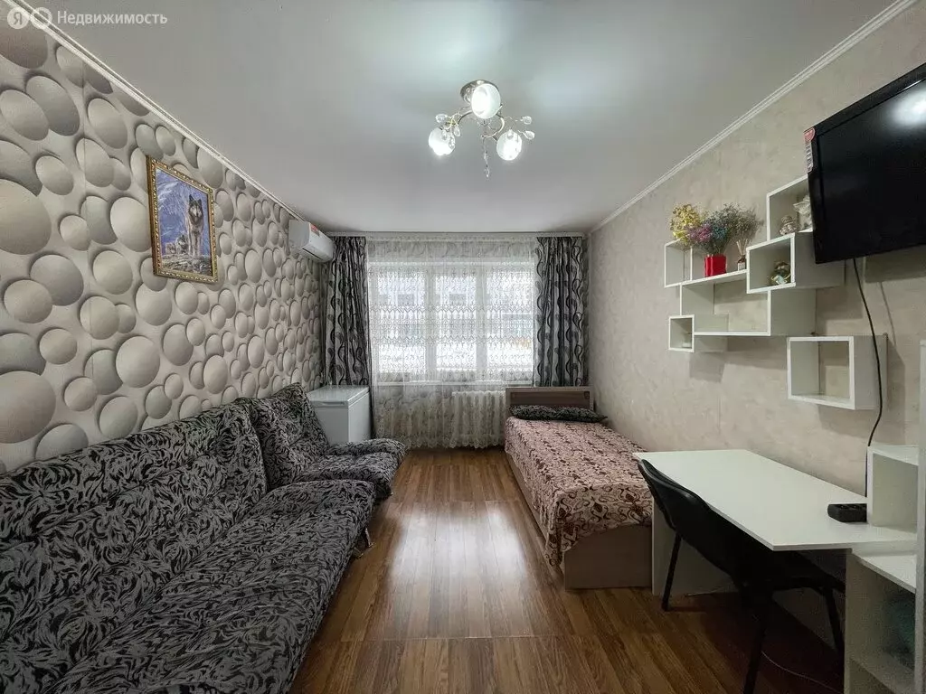 3-комнатная квартира: Оренбург, проспект Дзержинского, 12/1 (62.1 м) - Фото 1