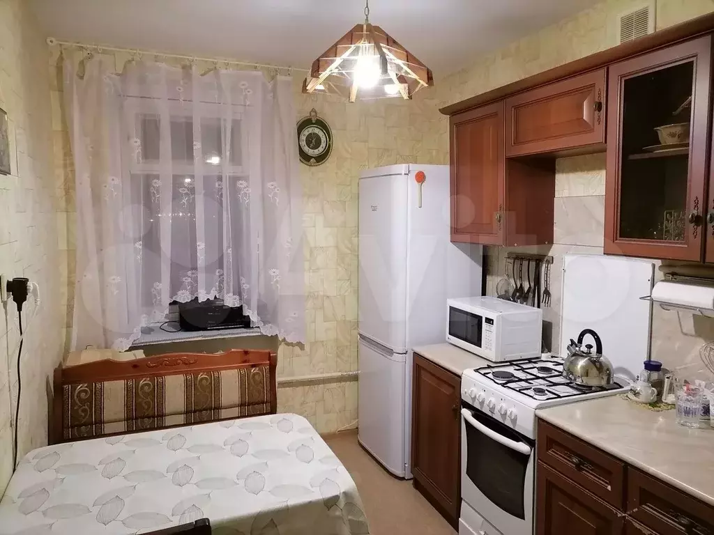 2-к. квартира, 55 м, 5/5 эт. - Фото 0