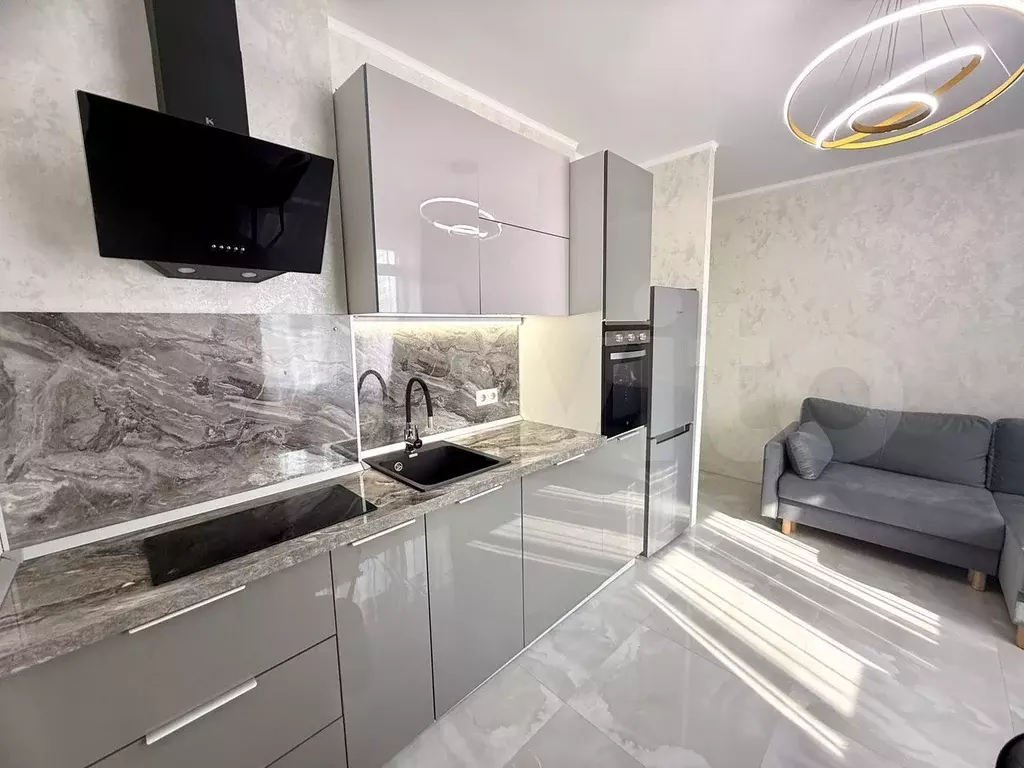 Квартира-студия, 27 м, 7/24 эт. - Фото 0