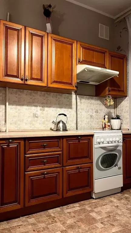 2-к. квартира, 56 м, 5/5 эт. - Фото 1