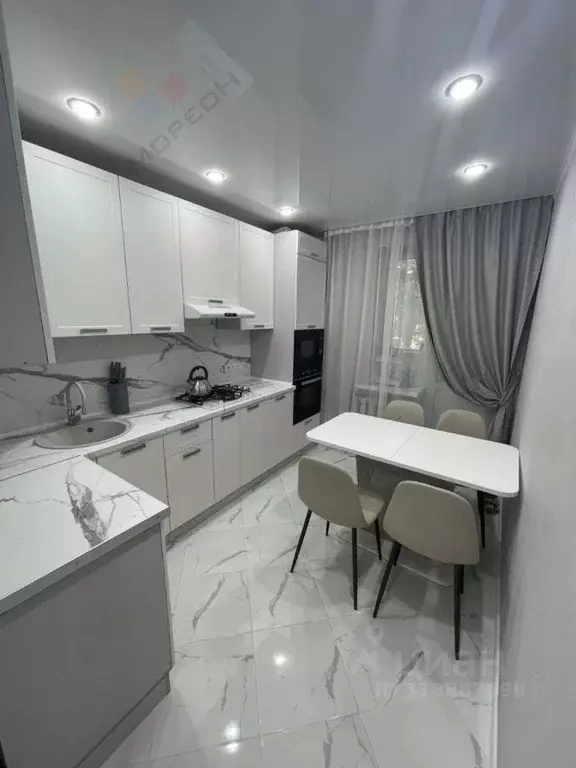Квартира, 2 комнаты, 48 м - Фото 0