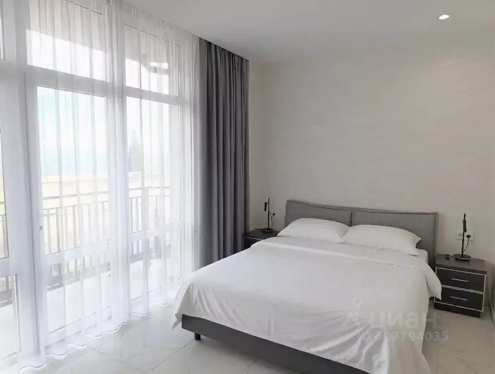 Комната Крым, Алупка ш. Свободы, 12К - Фото 2