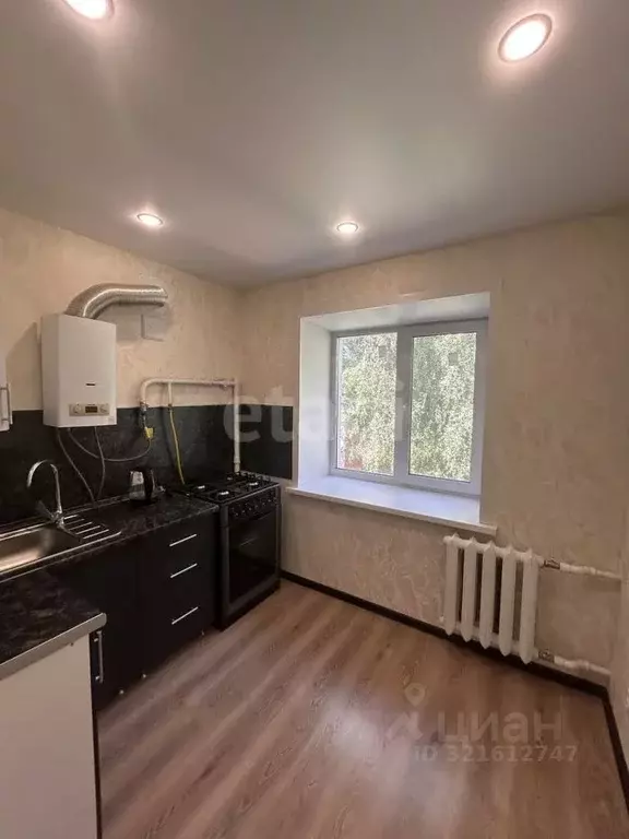 2-к кв. Татарстан, Казань ул. Космонавтов, 27 (45.0 м) - Фото 2