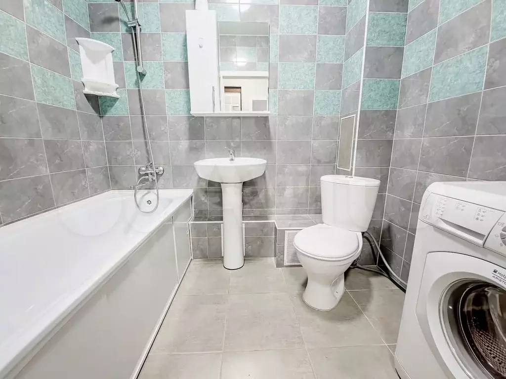 1-к. квартира, 33 м, 1/3 эт. - Фото 1