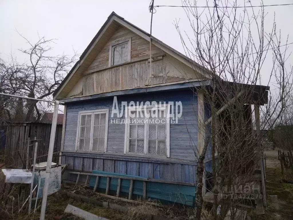 Дом в Ленинградская область, Волхов Новооктябрьская ул. (22 м), Купить дом  в Волхове, ID объекта - 50013963375