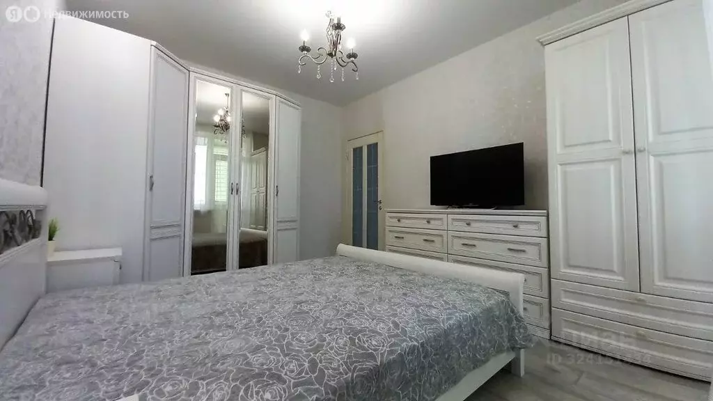 2-комнатная квартира: Таганрог, улица Ленина, 205 (54 м) - Фото 1