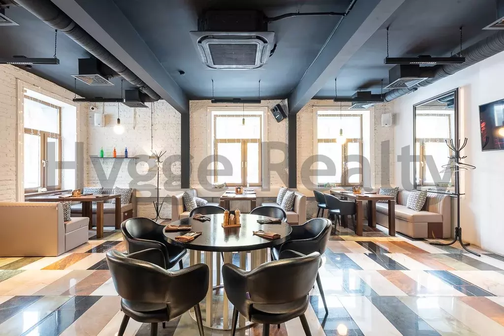 Помещение свободного назначения в Москва 15-я Парковая ул., 10 (200 м) - Фото 1