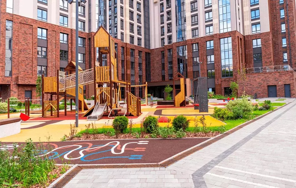 3-к кв. Свердловская область, Екатеринбург ул. Большакова, 66 (91.2 м) - Фото 2