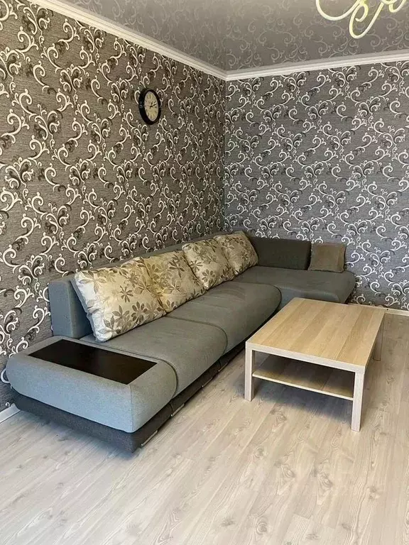 2-к кв. Краснодарский край, Новороссийск ул. Черняховского, 21 (81.0 ... - Фото 0