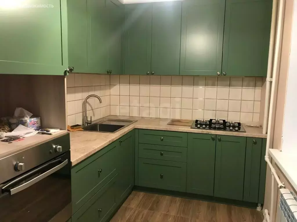 3-комнатная квартира: Энгельс, улица Маршала А.М. Василевского, 27 ... - Фото 1