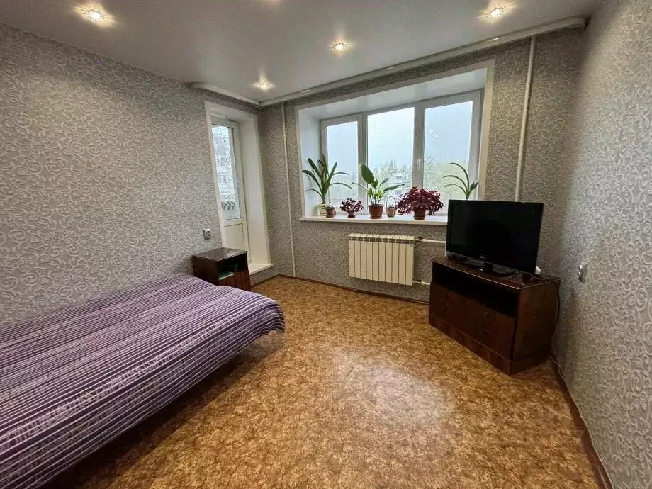 2-к кв. Пермский край, Березники ул. Свердлова, 27 (48.0 м) - Фото 0