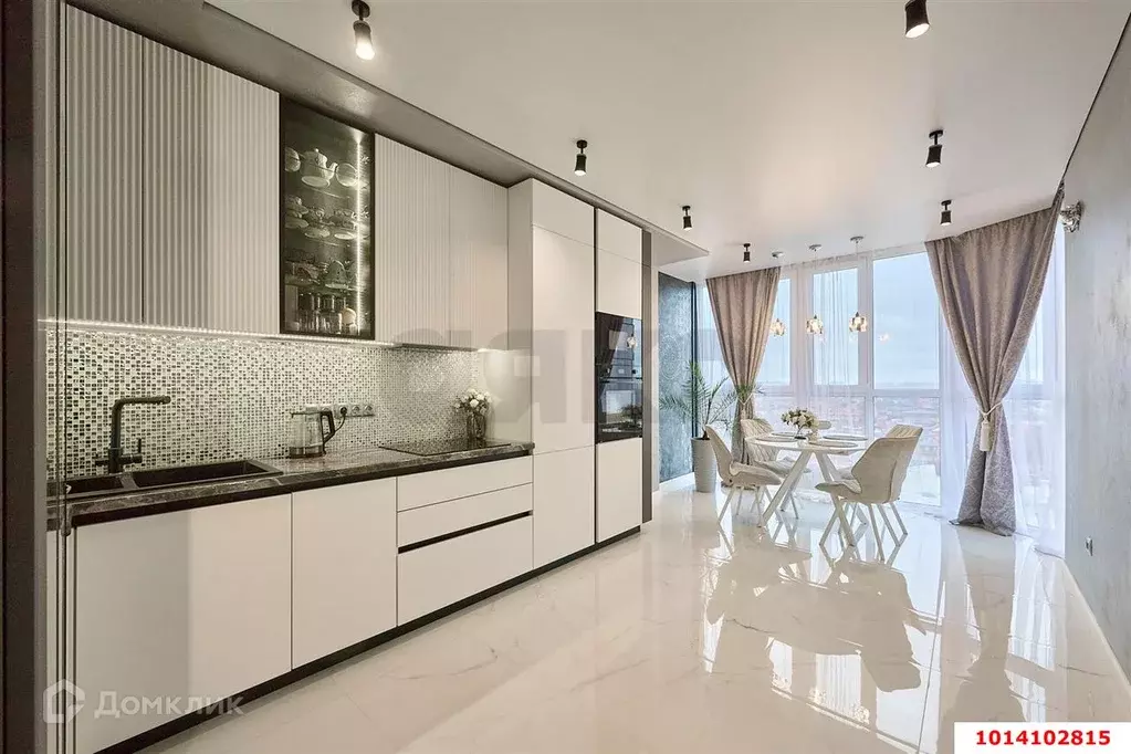 Продаётся 2-к квартира, 60 м - Фото 0