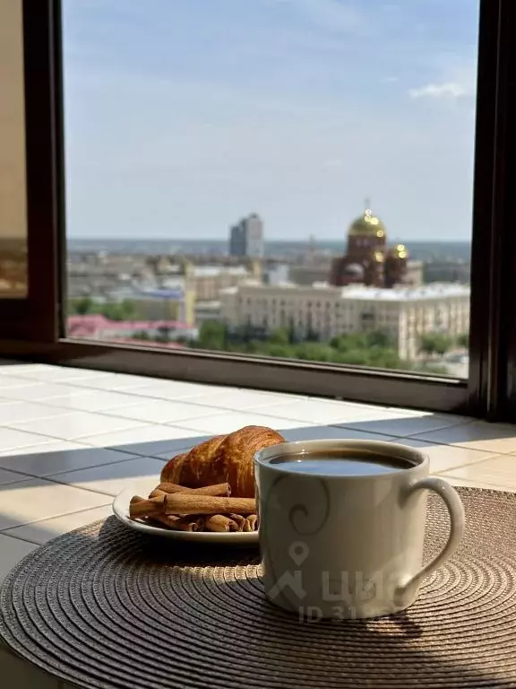 2-к кв. Волгоградская область, Волгоград Новороссийская ул., 2б (65.0 ... - Фото 1