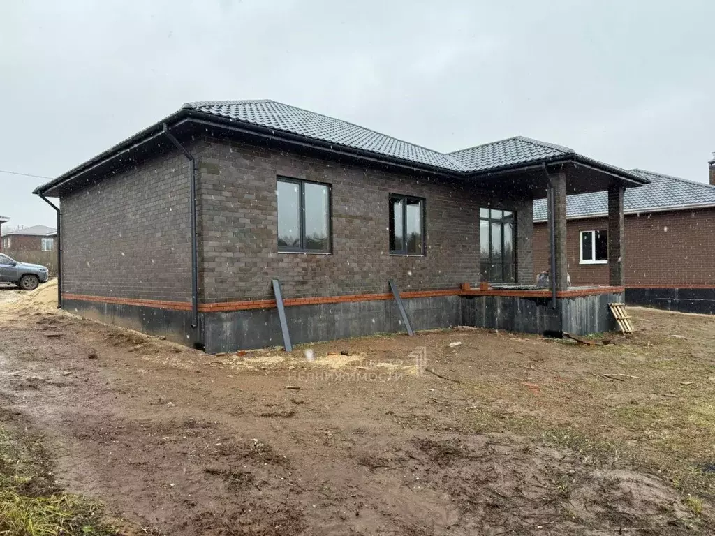 Дом в Татарстан, Высокогорский район, Чернышевское с/пос, с. Каймары ... - Фото 1