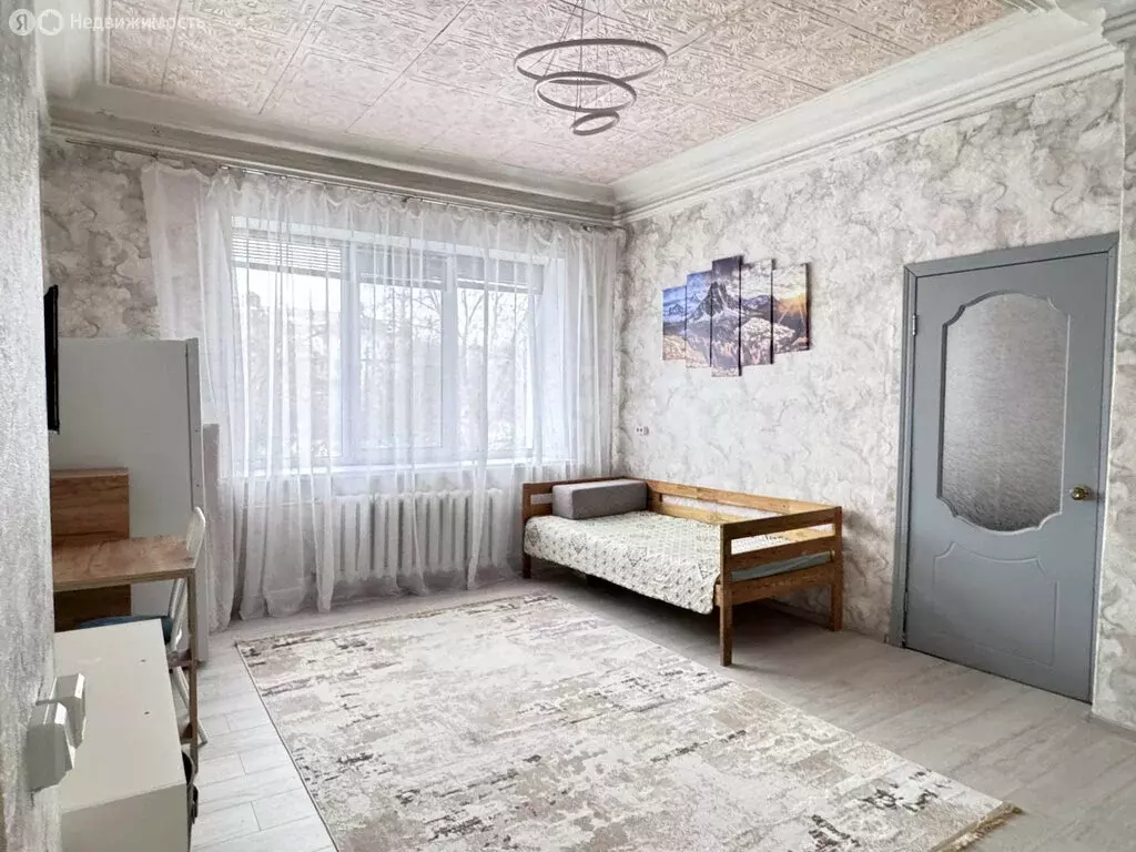 3-комнатная квартира: Омск, улица Авиагородок, 1 (87.2 м) - Фото 1