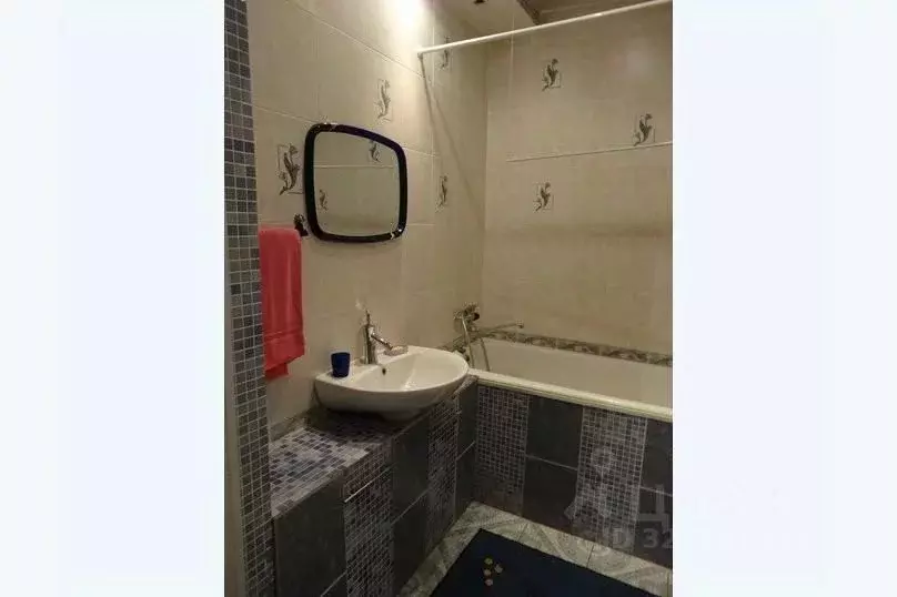 2-к кв. Саха (Якутия), Нерюнгри просп. Ленина, 12 (60.0 м) - Фото 2