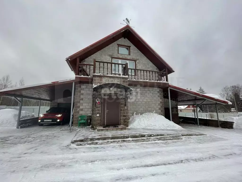 Дом в Новгородская область, Валдайский район, Рощинское с/пос, д. ... - Фото 1