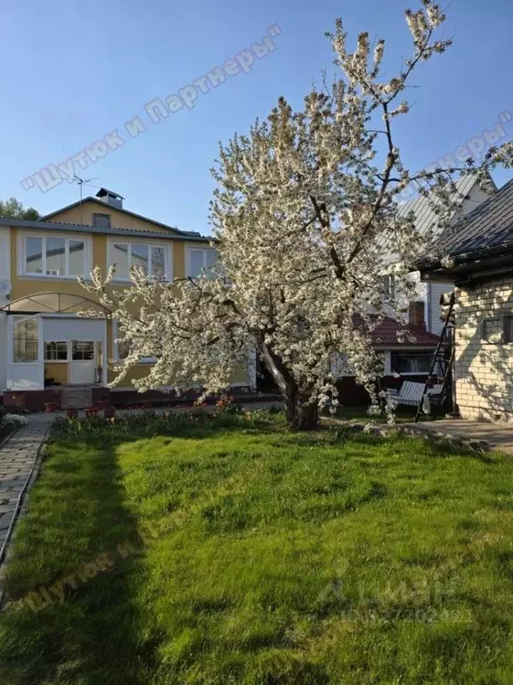 Дом в Брянская область, Брянск Васильковая ул., 5 (255 м) - Фото 1