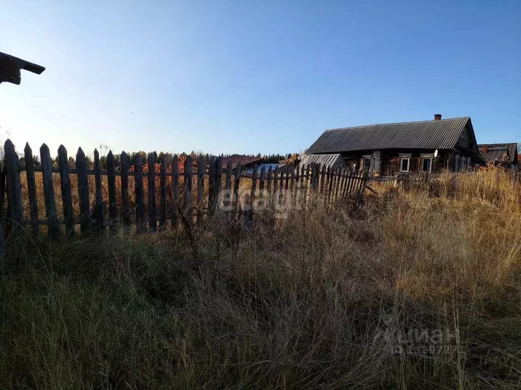 Участок в Свердловская область, Нижний Тагил городской округ, д. ... - Фото 0