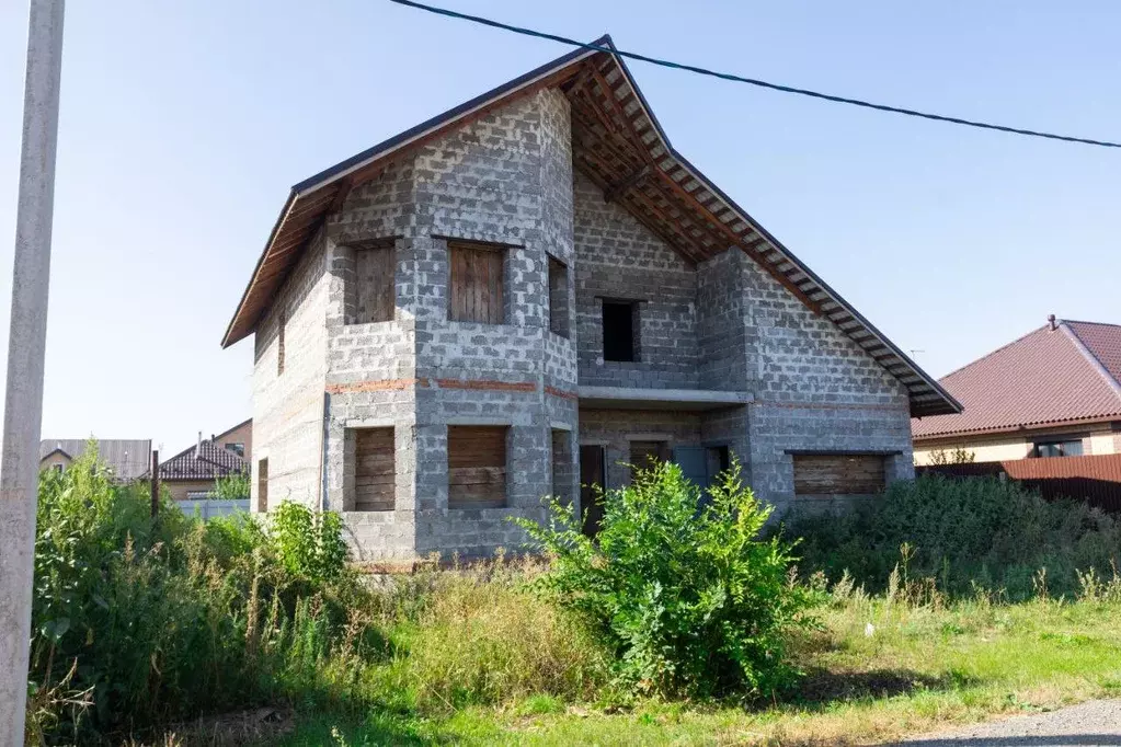 Дом в Оренбургская область, Оренбургский район, с. Ивановка ул. ... - Фото 1
