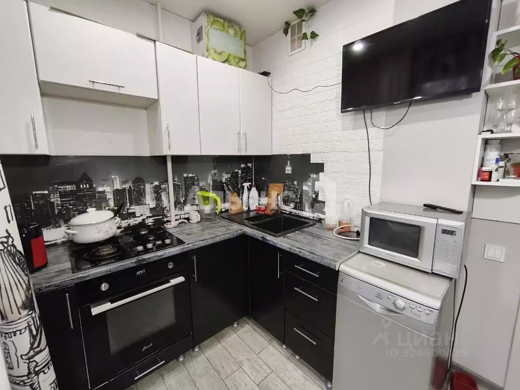 1-к кв. Ростовская область, Волгодонск Степная ул., 147 (36.1 м) - Фото 1