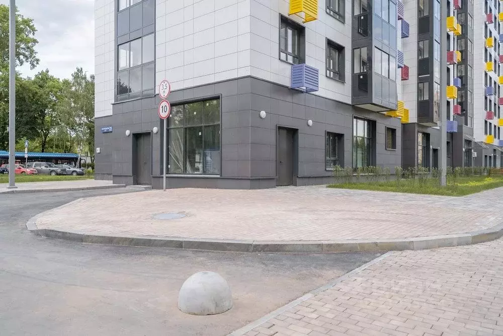 3-к кв. Москва ул. Молодцова, 25К1 (71.4 м) - Фото 1