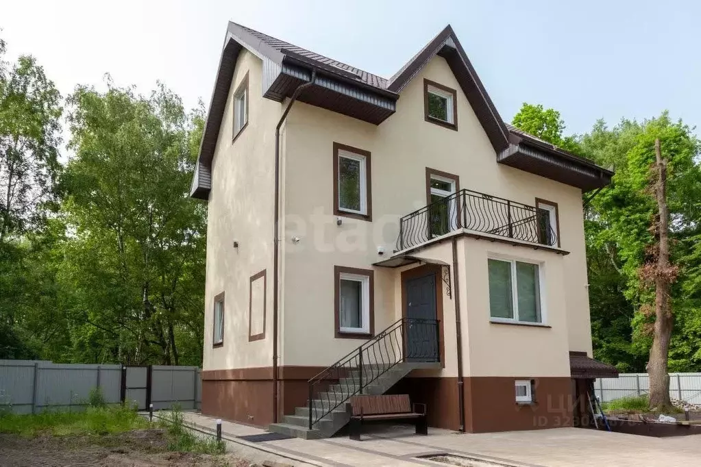 Дом в Калининградская область, Балтийск пос. Павлово, ул. Бурденко, 7 ... - Фото 0