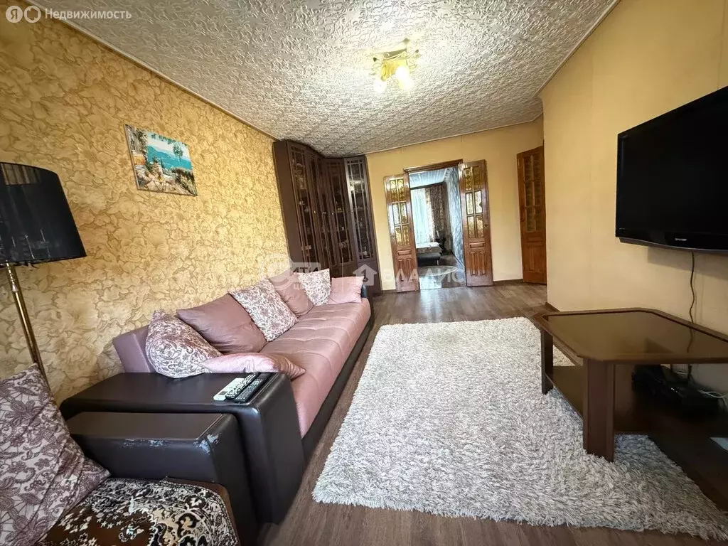 3-комнатная квартира: Семилуки, улица Чапаева, 33 (62.2 м) - Фото 1