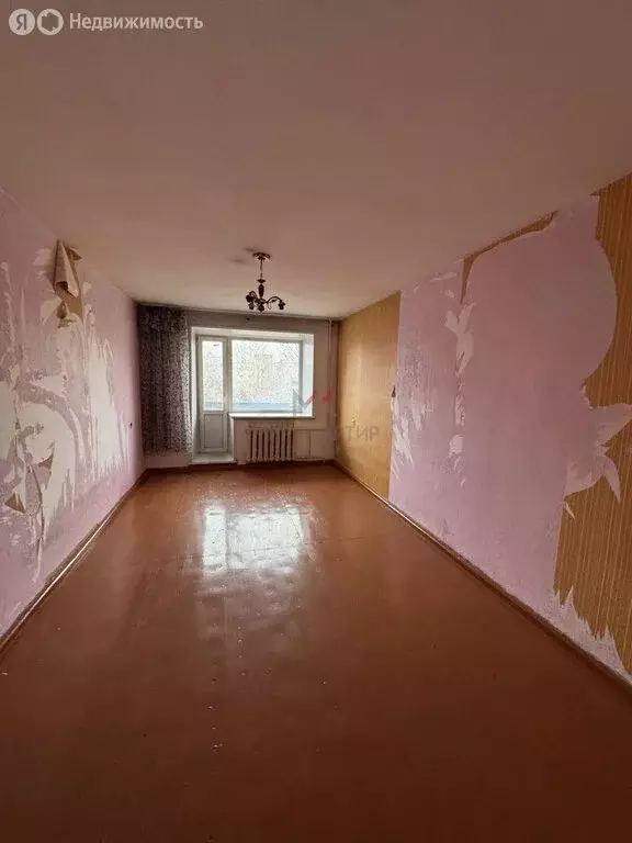 3-комнатная квартира: Кызыл, Красноармейская улица, 102 (56.7 м) - Фото 0