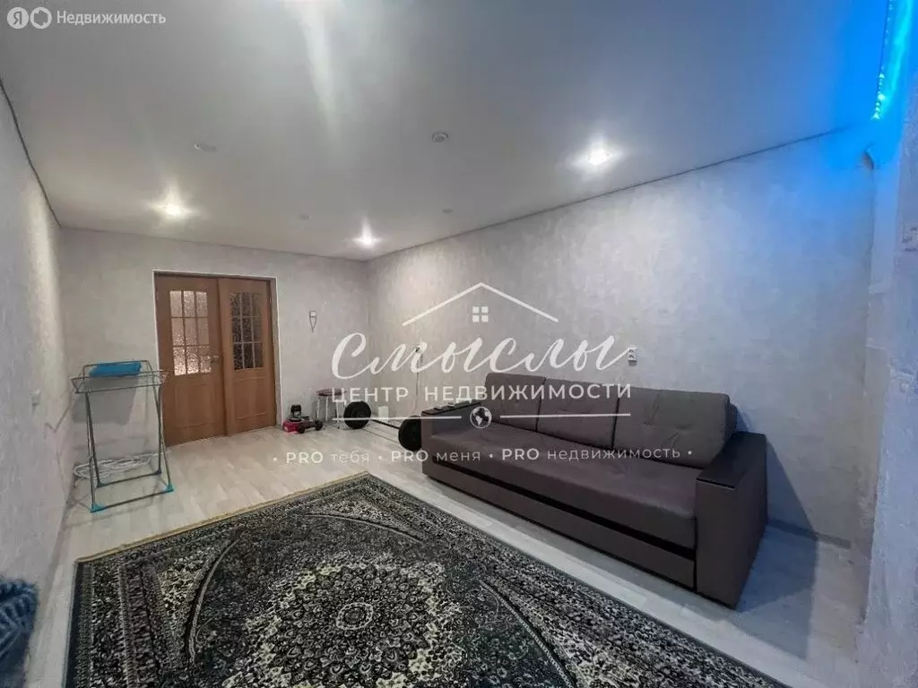 3-комнатная квартира: Тюменский муниципальный округ, рабочий посёлок ... - Фото 1