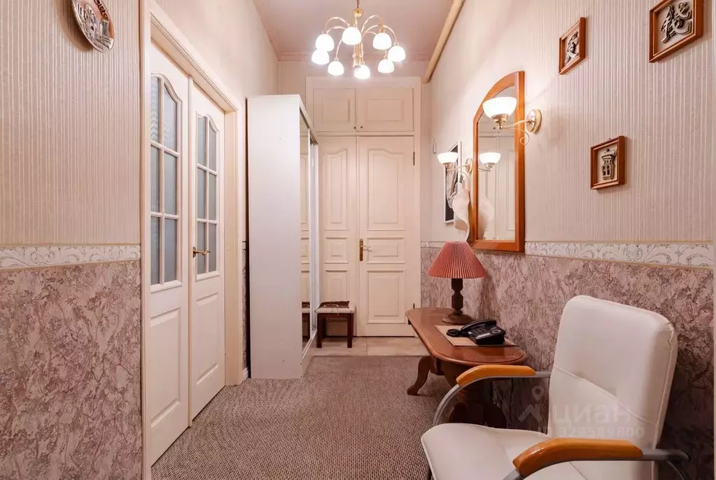 2-к кв. Санкт-Петербург Каменноостровский просп., 42Б (60.0 м) - Фото 1