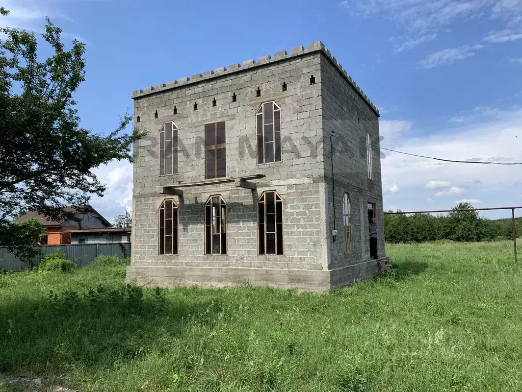 Дом в Адыгея, Майкоп городской округ, Ханская ст-ца ул. Кузнечная (150 ... - Фото 0