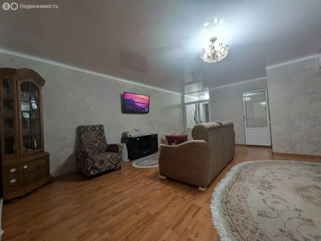 3-комнатная квартира: Дербент, улица Гейдара Алиева, 10 (83 м) - Фото 2