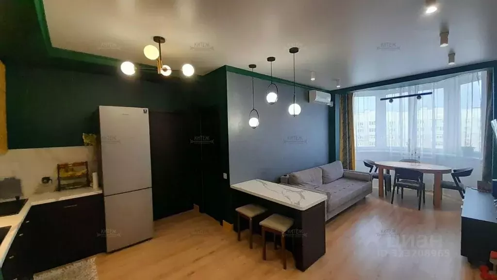 3-к кв. Калужская область, Калуга ул. 65 лет Победы, 45 (86.0 м) - Фото 1