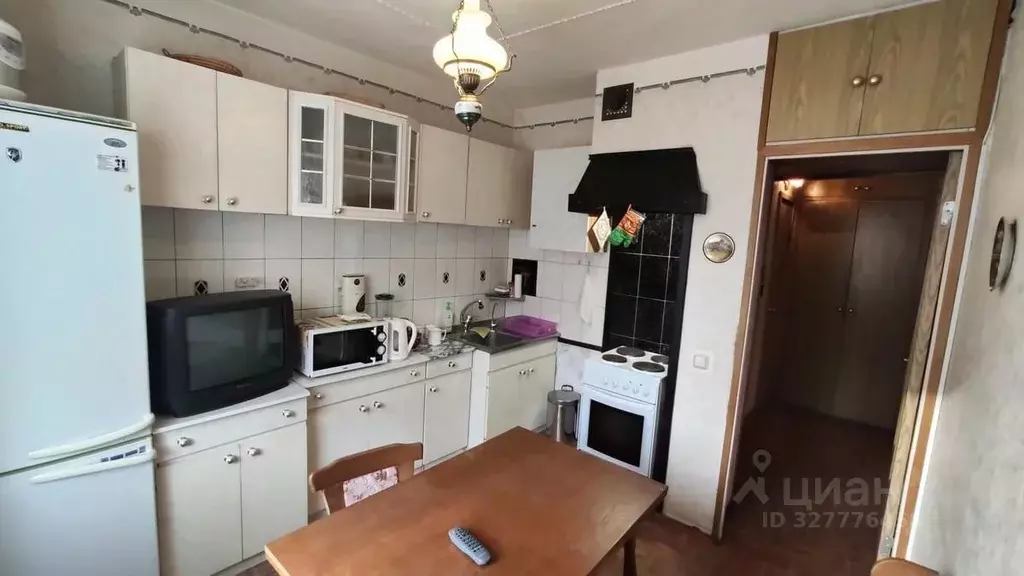 2-к кв. Московская область, Люберцы городской округ, Октябрьский пгт, ... - Фото 1