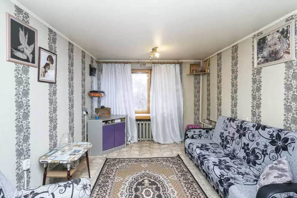 Комната Тюменская область, Тюмень ул. 30 лет Победы, 142 (15.0 м) - Фото 1