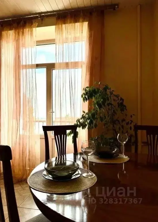 1-к кв. Волгоградская область, Волгоград ул. Аллея Героев, 1 (46.0 м) - Фото 2