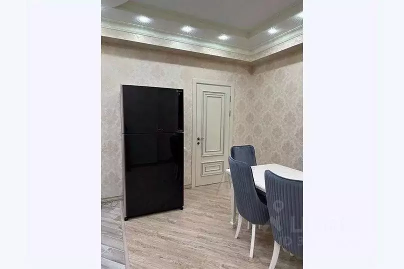 2-к кв. Дагестан, Каспийск просп. М. Омарова, 22 (100.0 м) - Фото 1