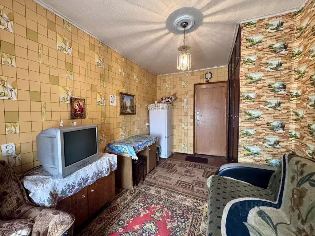 Комната Брянская область, Клинцы ул. Пушкина, 42 (11.6 м) - Фото 1