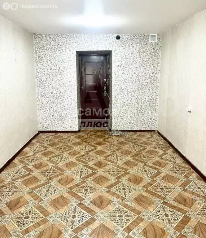 1-комнатная квартира: Усолье-Сибирское, улица Куйбышева, 1 (18.9 м) - Фото 1