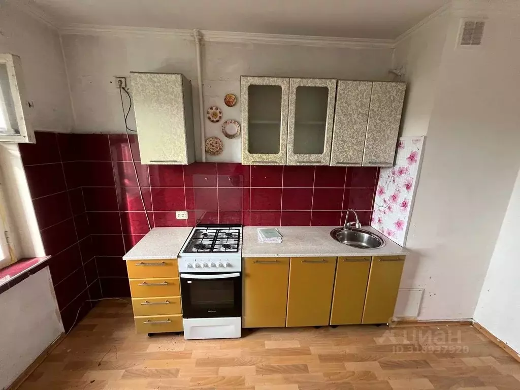 3-к кв. Омская область, Омск ул. Конева, 34 (68.0 м) - Фото 0