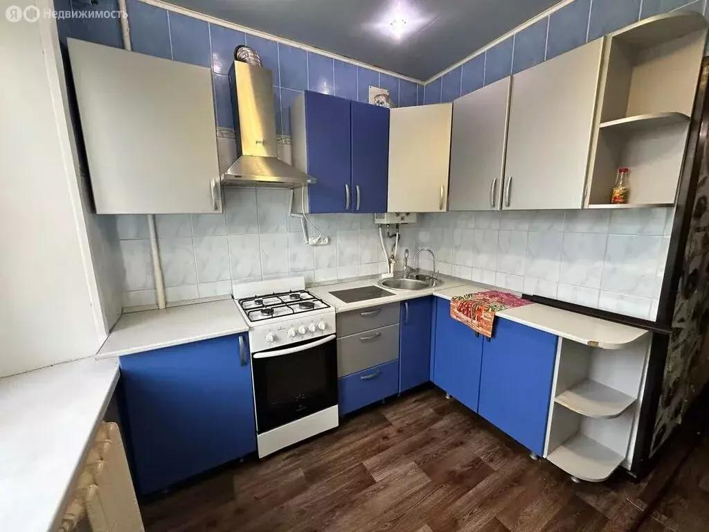 2-комнатная квартира: Чебаркуль, улица 9 Мая, 30 (46 м) - Фото 0