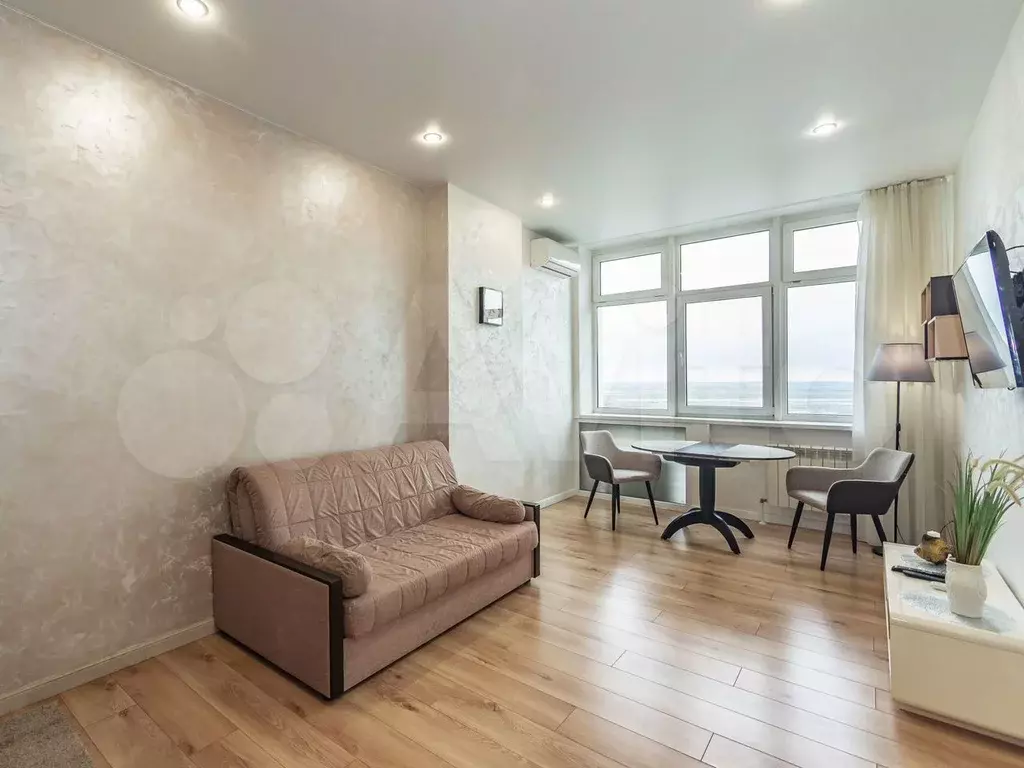 Квартира-студия, 30 м, 27/32 эт. - Фото 0