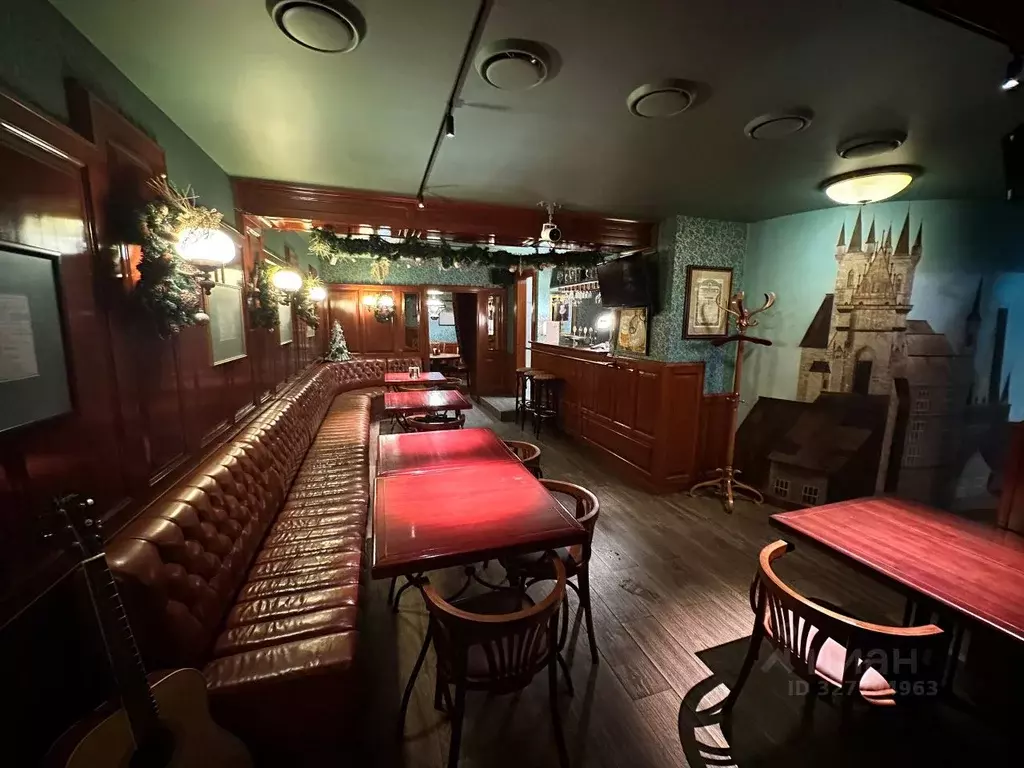 Помещение свободного назначения в Свердловская область, Екатеринбург ... - Фото 1