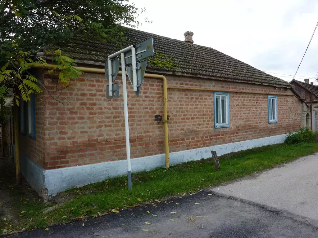 Дом в Ставропольский край, Светлоград г. Петровский муниципальный ... - Фото 2