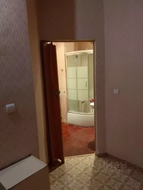 Студия Тюменская область, Тюмень ул. 50 лет ВЛКСМ, 13к1 (33.6 м) - Фото 1