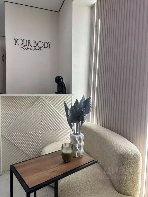 Помещение свободного назначения в Санкт-Петербург Угловой пер., 9 (28 ... - Фото 1