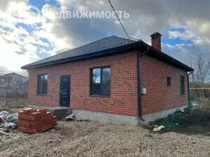 Дом в Новокубанск, Прочноокопская улица (100 м) - Фото 0